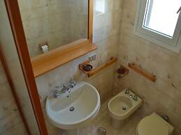 Charming Holiday Home Near The Beach With A Terrace Parking Available,