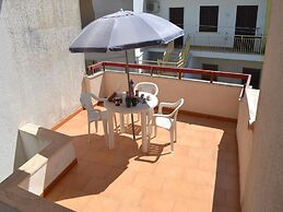 Charming Holiday Home Near The Beach With A Terrace Parking Available,