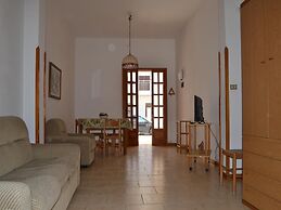 Charming Holiday Home Near The Beach With A Terrace Parking Available,