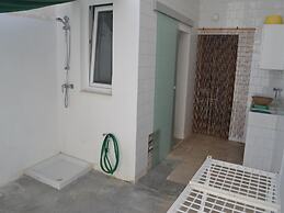 Charming Holiday Home Near The Beach With A Terrace Parking Available,