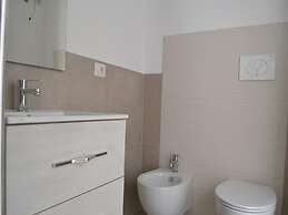 Charming Holiday Home Near The Beach With A Terrace Parking Available,