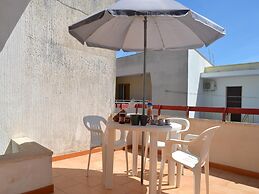 Charming Holiday Home Near The Beach With A Terrace Parking Available,