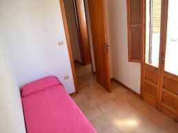 Charming Holiday Home Near The Beach With A Terrace Parking Available,