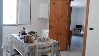 Charming Holiday Home Near The Beach With A Terrace Parking Available,