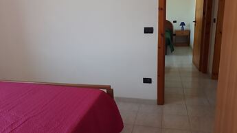 Charming Holiday Home Near The Beach With A Terrace Parking Available,