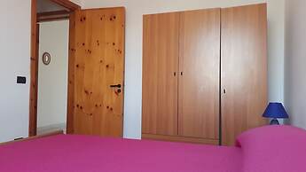 Charming Holiday Home Near The Beach With A Terrace Parking Available,