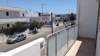 Charming Holiday Home Near The Beach With A Terrace Parking Available,