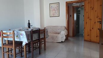 Charming Holiday Home Near The Beach With A Terrace Parking Available,