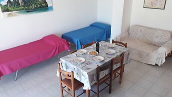 Charming Holiday Home Near The Beach With A Terrace Parking Available,