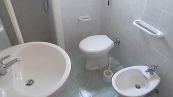 Charming Holiday Home Near The Beach With A Terrace Parking Available,