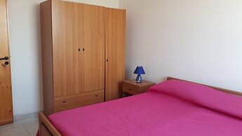 Charming Holiday Home Near The Beach With A Terrace Parking Available,