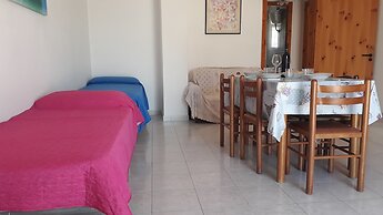 Charming Holiday Home Near The Beach With A Terrace Parking Available,