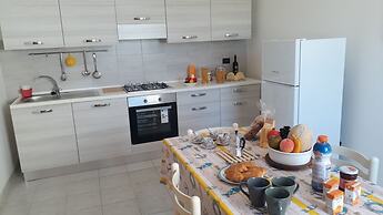 Charming Holiday Home Near The Beach With A Terrace Parking Available,