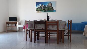 Charming Holiday Home Near The Beach With A Terrace Parking Available,