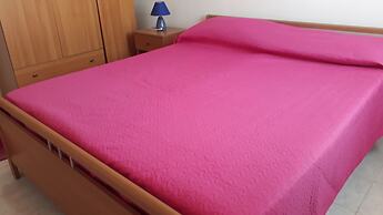 Charming Holiday Home Near The Beach With A Terrace Parking Available,