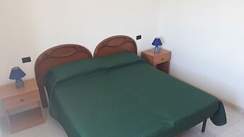 Charming Holiday Home Near The Beach With A Terrace Parking Available,