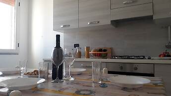 Charming Holiday Home Near The Beach With A Terrace Parking Available,