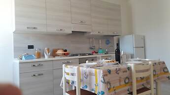 Charming Holiday Home Near The Beach With A Terrace Parking Available,