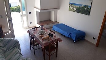 Charming Holiday Home Near The Beach With A Terrace Parking Available,