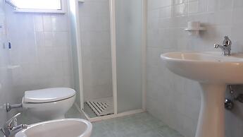 Charming Holiday Home Near The Beach With A Terrace Parking Available,