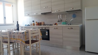 Charming Holiday Home Near The Beach With A Terrace Parking Available,
