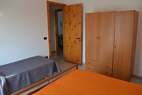Charming Holiday Home Near The Beach With A Terrace Parking Available,