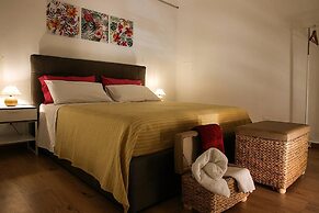 Palazzo Nicastro Guest House Red