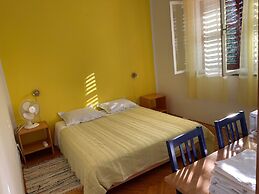 Room in House - S1 - Double Room With Private Ensuite Bathroom in Jels