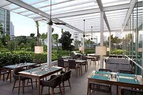 Three Bedroom Apartment, Fraser Place Setiabudi Jakarta