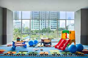 Three Bedroom Apartment, Fraser Place Setiabudi Jakarta