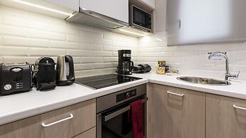 Champions Apt in N. Kosmos neighbourhood