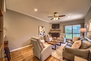 The Float Inn 3 Cw B209 3 Bedroom Condo by RedAwning