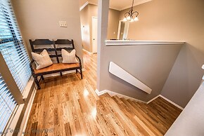 The Float Inn 3 Cw B209 3 Bedroom Condo by RedAwning