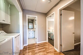 The Float Inn 3 Cw B209 3 Bedroom Condo by RedAwning