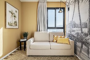 Mr. Soof - By TLV2GO