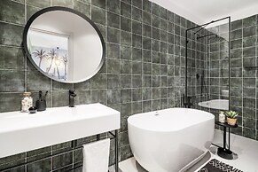 Mr. Soof - By TLV2GO