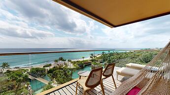 Hotel Xcaret Arte – All Parks / All Fun Inclusive, Adults Only