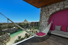 Hotel Xcaret Arte – All Parks / All Fun Inclusive, Adults Only