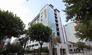 Dongdaegu Station Eastern Hotel