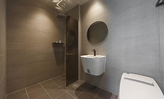 Dongdaegu Station Eastern Hotel