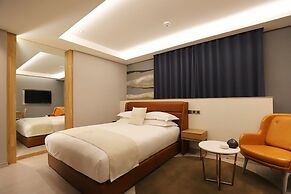 Dongdaegu Station Eastern Hotel