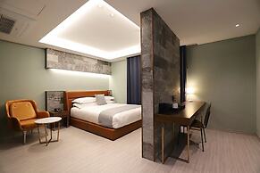 Dongdaegu Station Eastern Hotel