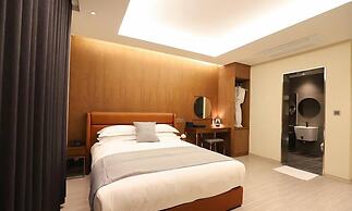 Dongdaegu Station Eastern Hotel