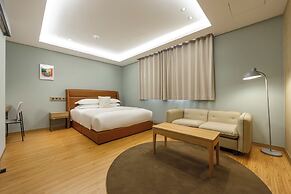 Dongdaegu Station Eastern Hotel