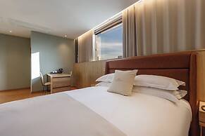 Dongdaegu Station Eastern Hotel