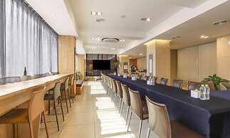 Dongdaegu Station Eastern Hotel