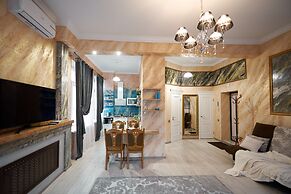 PaulMarie Apartments on Prs. Lenina