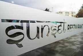 Sunset Hotel
