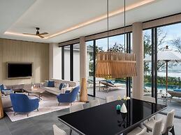 Crowne Plaza Phu Quoc Starbay by IHG