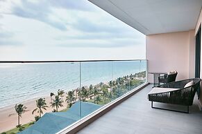 Crowne Plaza Phu Quoc Starbay by IHG